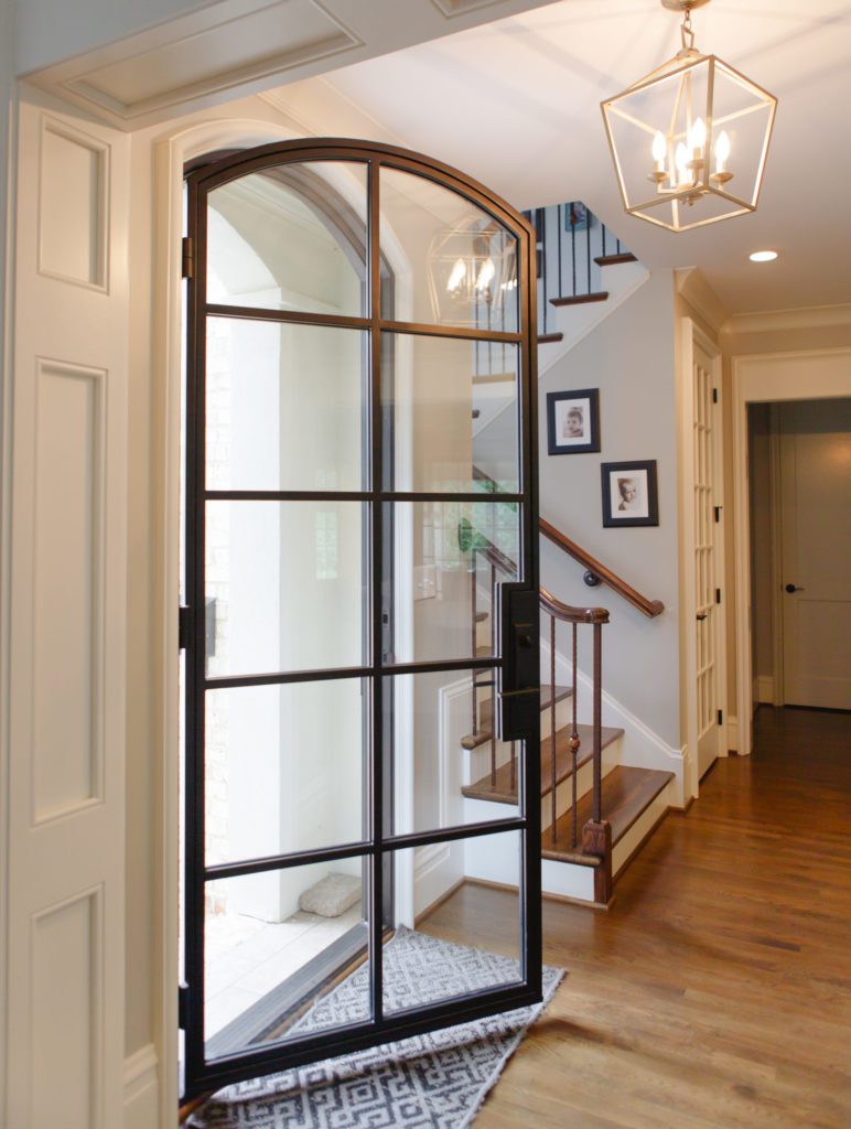 Arched single door from the interior.