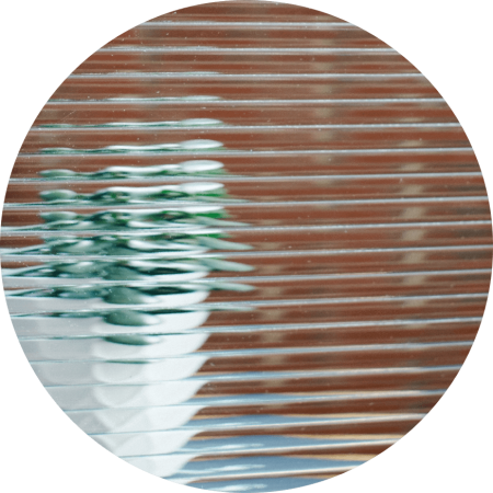 Horizontal reeded high quality glass that insulated and tempered.